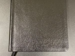 El Nuevo Testamento para los Cazadores de Almas - tapa de cuero