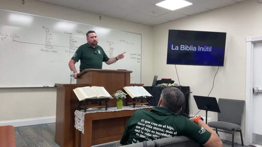 Calle Ocho Día 4 2025 ( Vince LaRue )